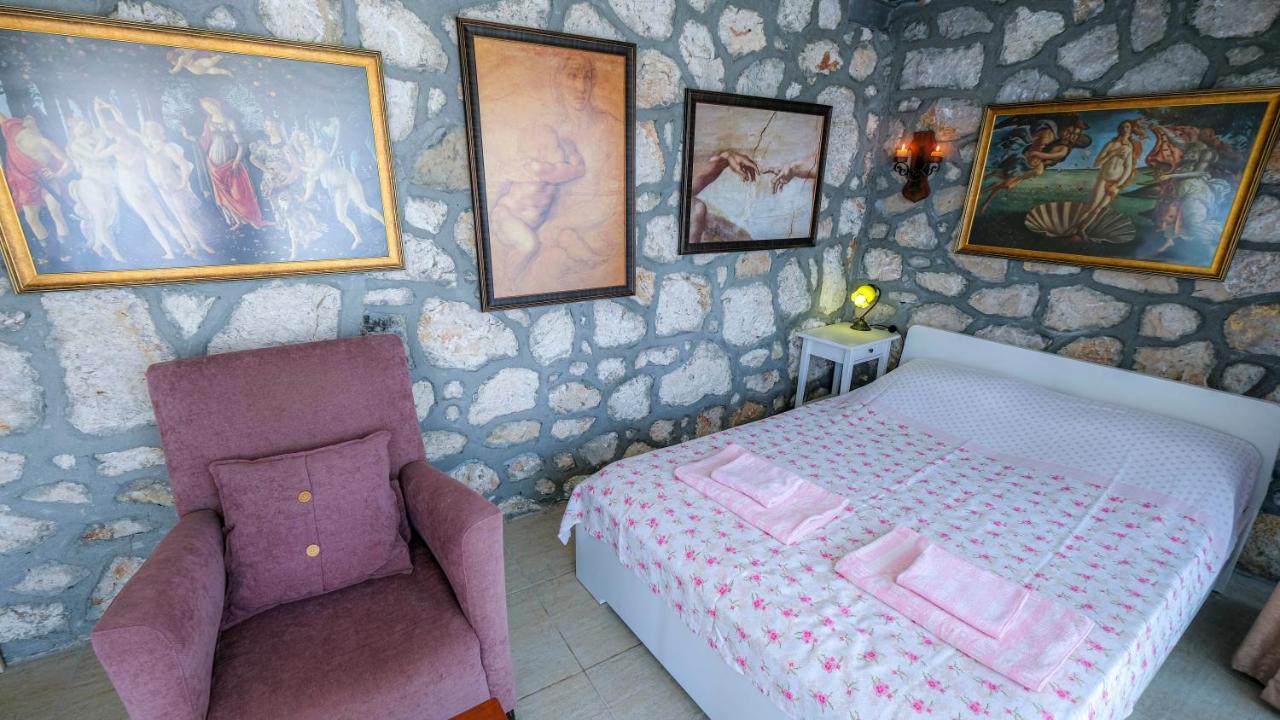 Teras Butik Apart Карабурун Екстериор снимка