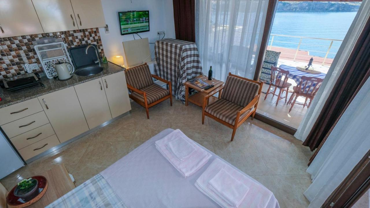 Teras Butik Apart Карабурун Екстериор снимка