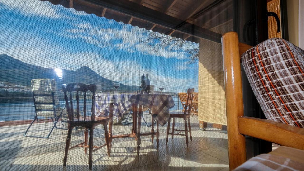 Teras Butik Apart Карабурун Екстериор снимка